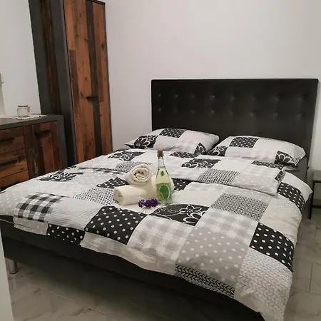 Mali Portoroz V Prlekiji Počitniška hiša
