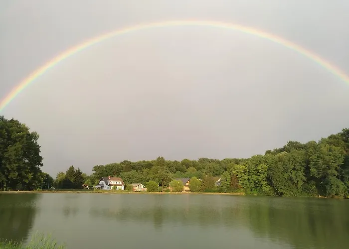 Mali Portoroz V Prlekiji * ליוטומר
